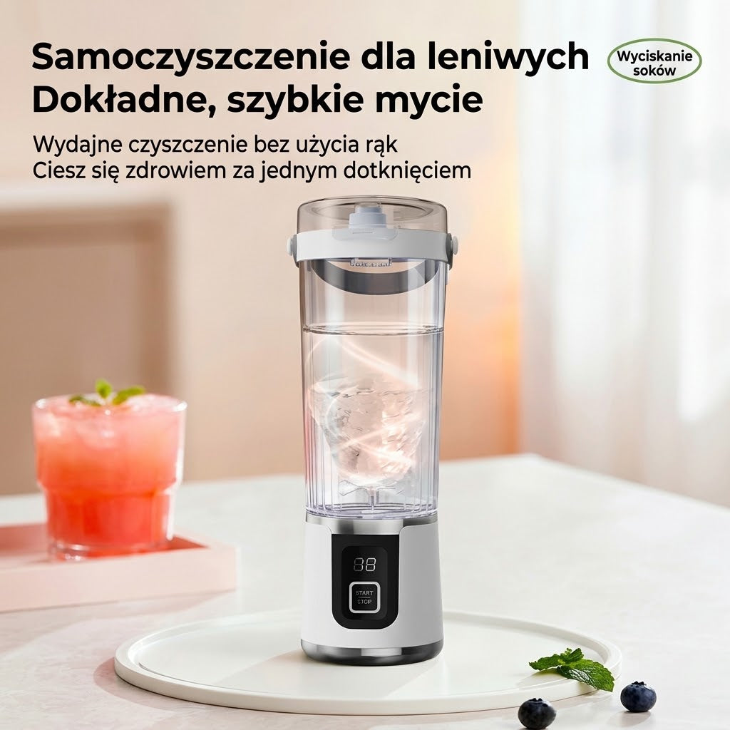 Blender przenośny — kielich z wodą ilustrujący czyszczenie